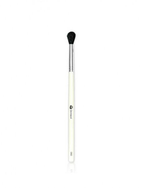 D82 Eyeshadow Blending Brush